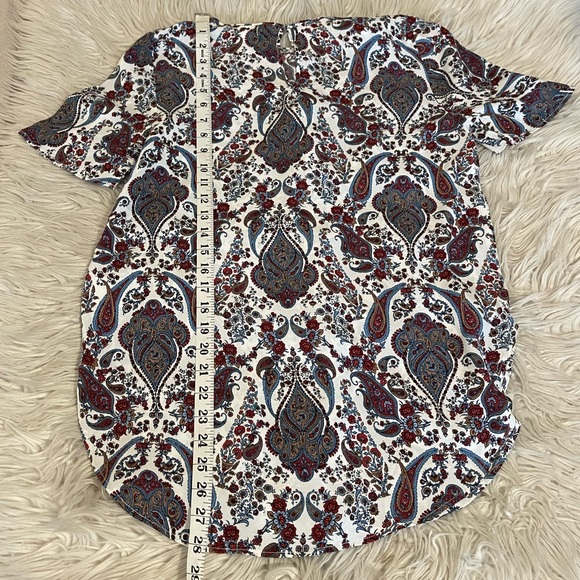 Cardigan and Pattered Top | Bundle - Picture 8 of 15